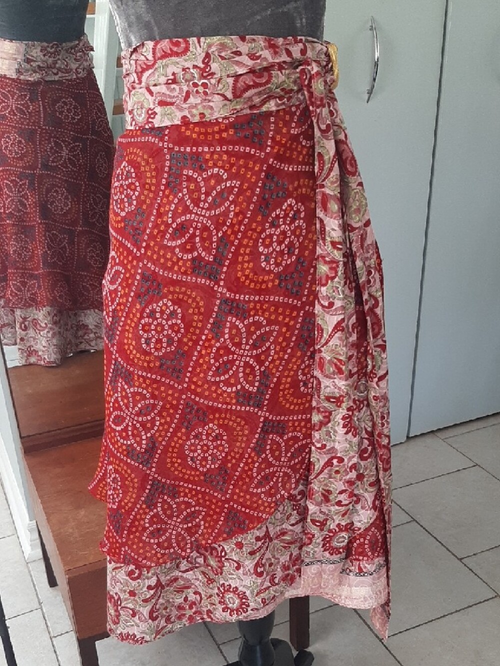 HANDMADE✌Boho WRAP Tie-Waist Midi Skirt MADE from SARI Fits Sz Small/Extra Lge - Picture 3 of 9